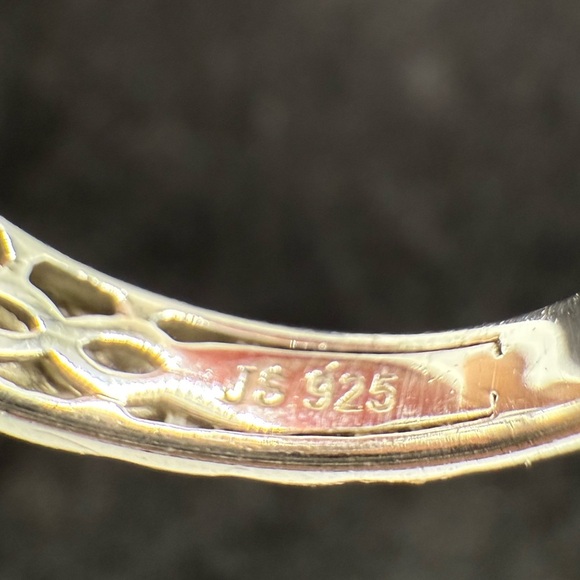 Genuine Blue Diamond Sterling Silver 925 Ring – Size 8.75 - Picture 3 of 4